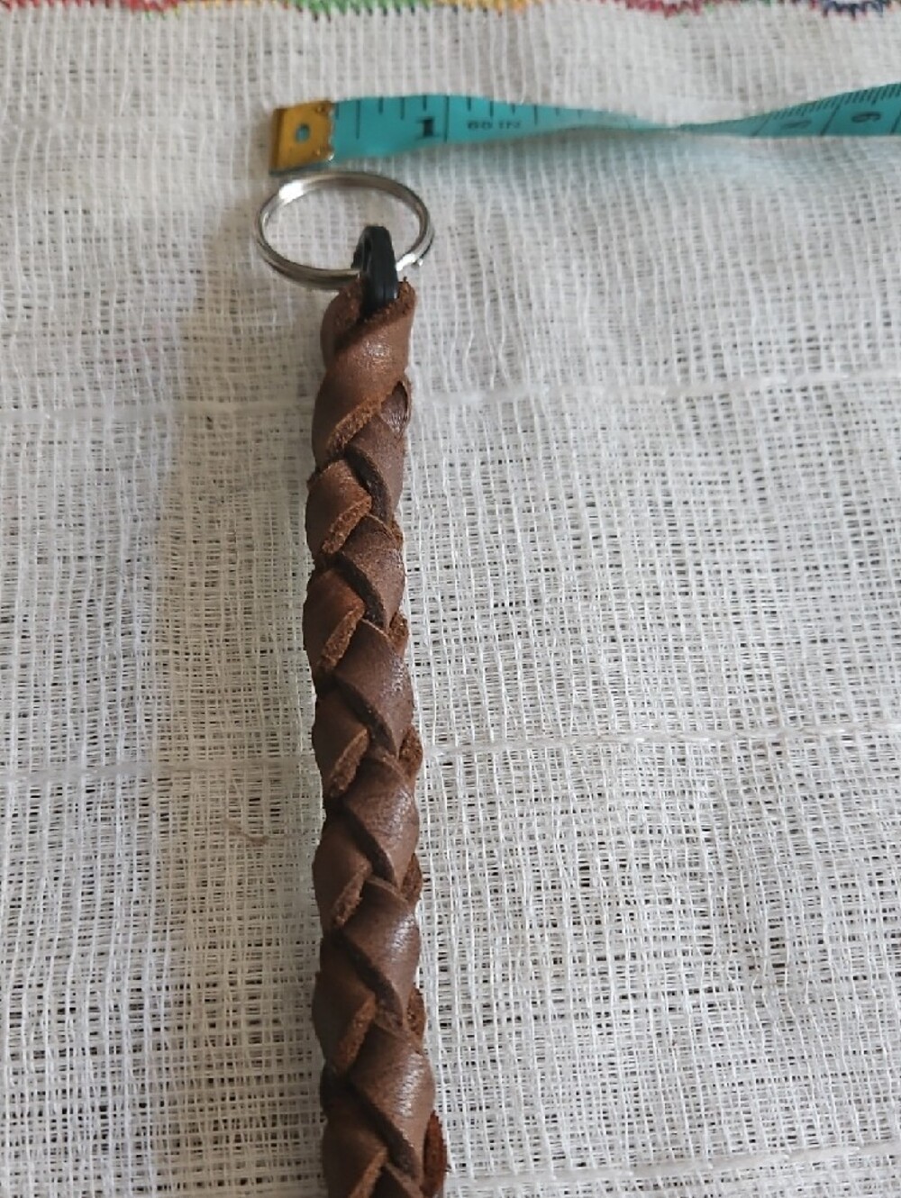 Hand Crafted Braided Genuine Leather Brown Keychain New GIFTED - Picture 8 of 8